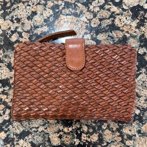Chic Brown Woven Leather Wallet